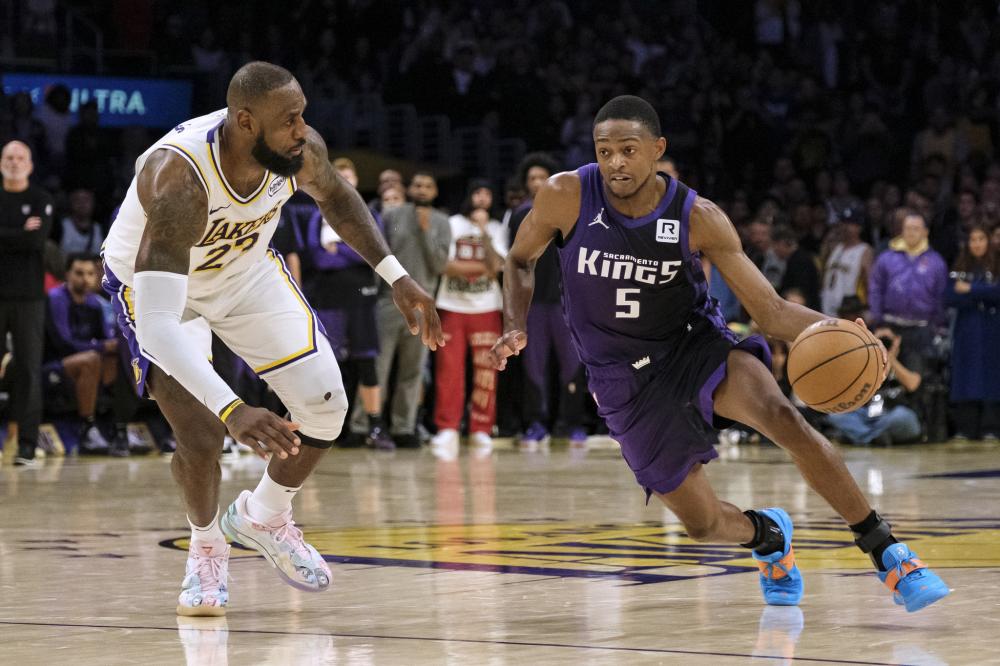 精准的控球 精准的控球