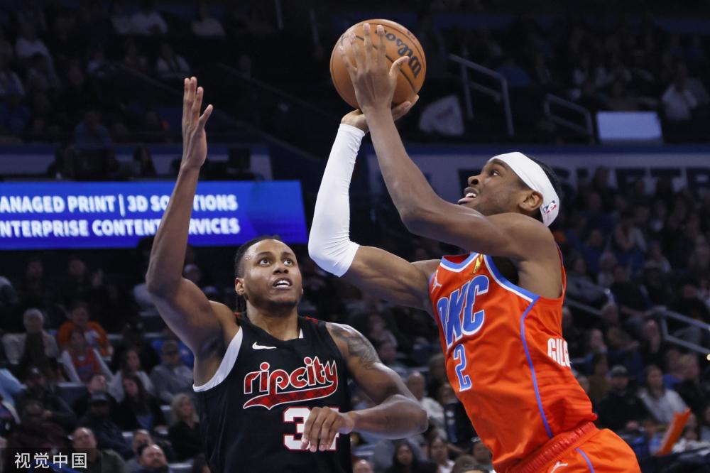 举世瞩目的 举世瞩目的