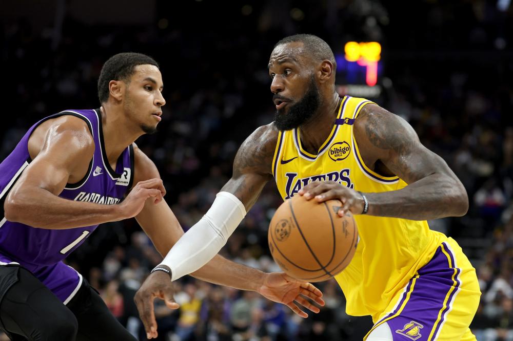 向荣誉的一 向荣誉的一