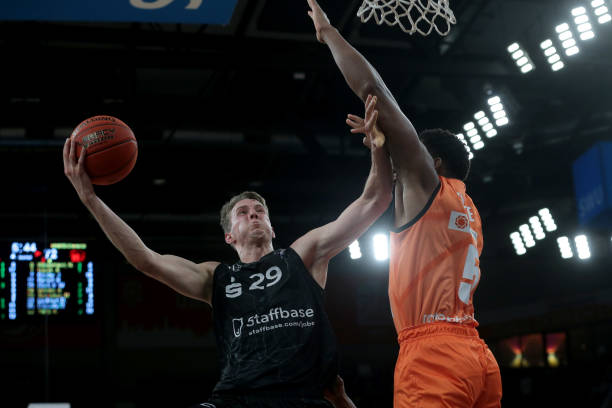 传球视野开 传球视野开