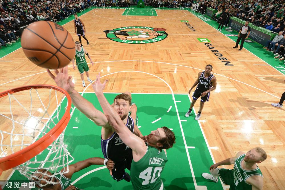 胸围都明显 胸围都明显